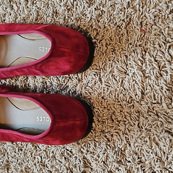 Aerosol Homerun Bow Tie Leather Ballet Flat - Picture 5 of 7